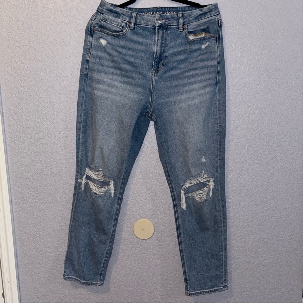 American Eagle Curvy Mom Jeans Distressed Stretch High Rise Women’s Size 10R